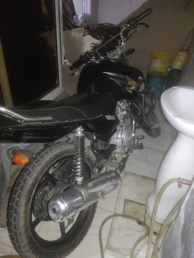 YAMAHA YBR G GENUINE