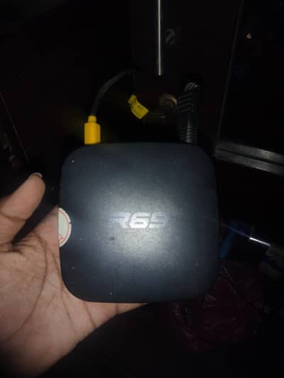 isma charger Bhi ha charger Ka h