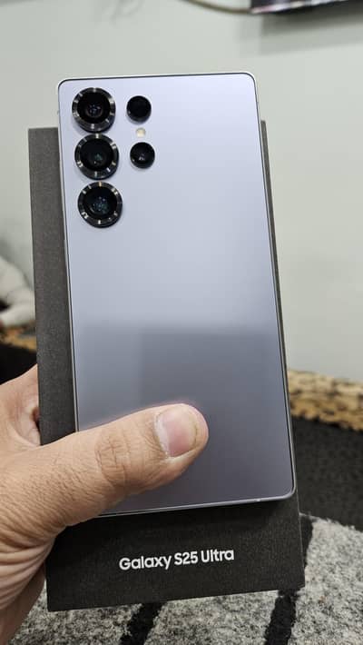 Samsung Mobile S25 Ultra