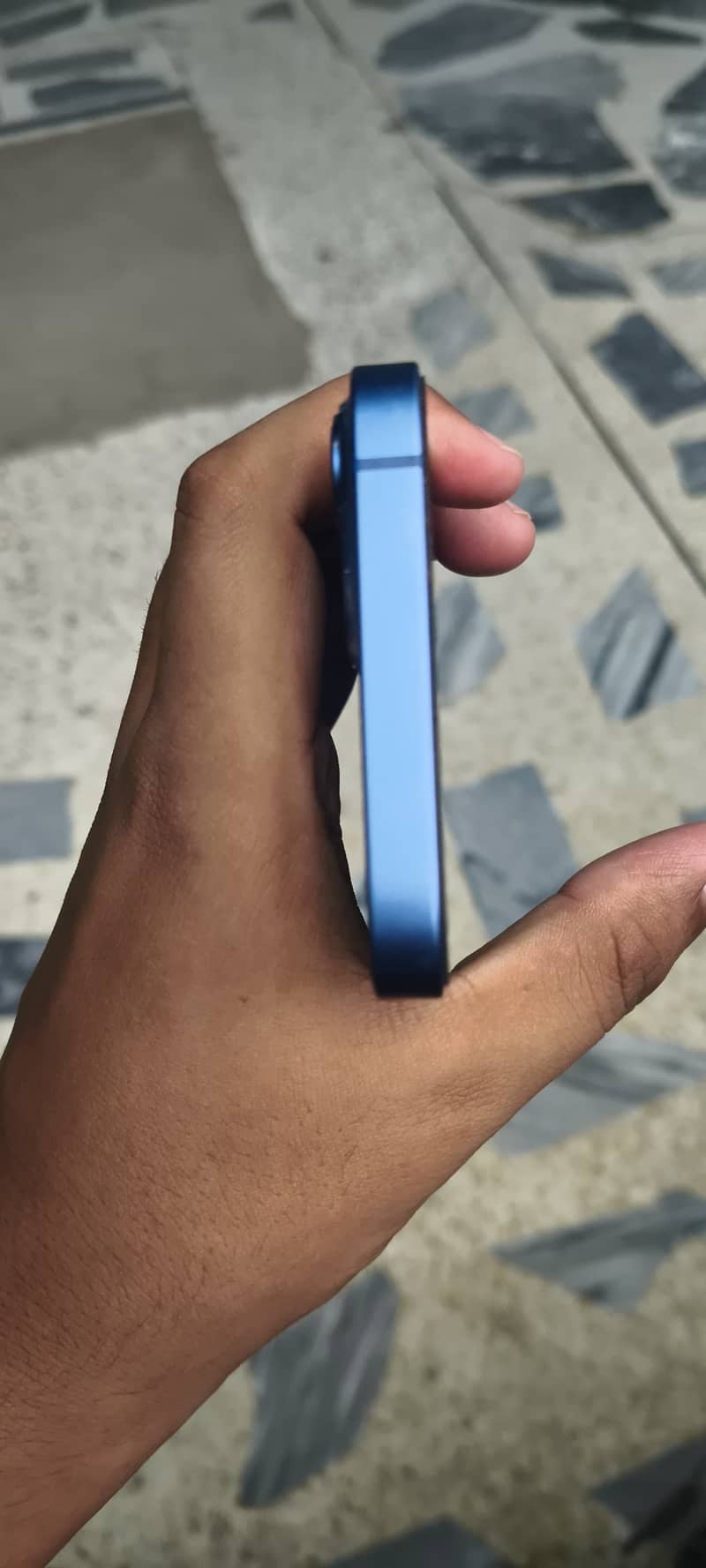 IPHONE 13 1