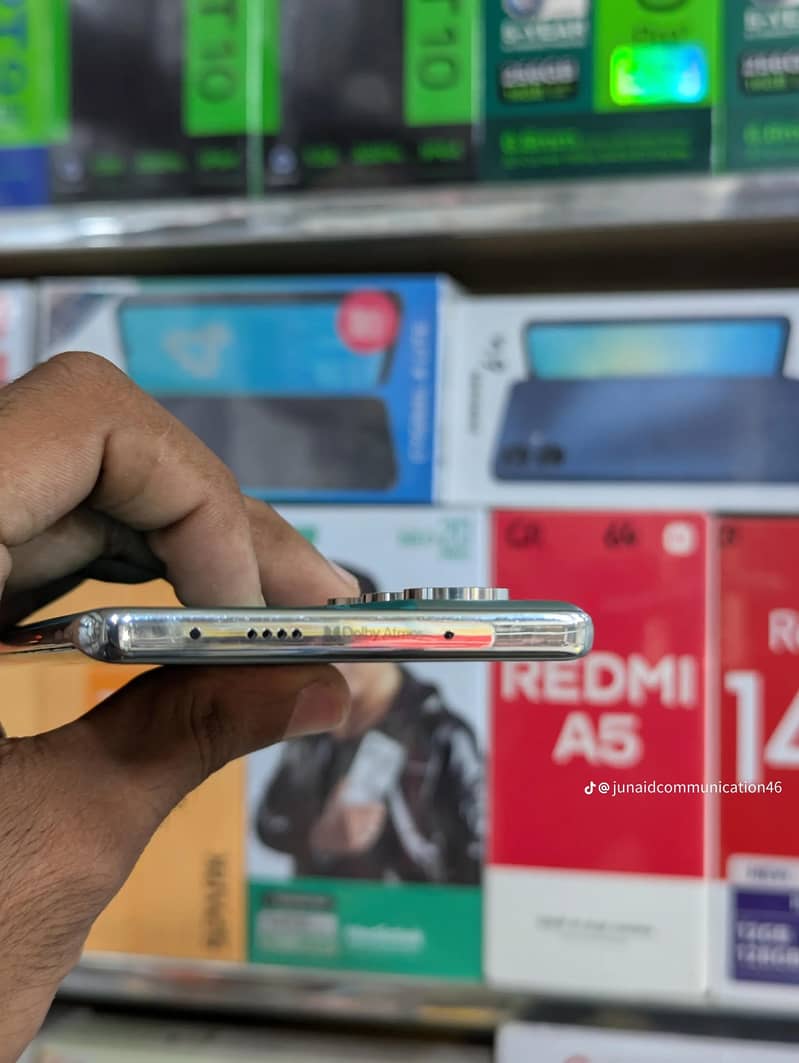 Tecno CAMON 40 Pro 5