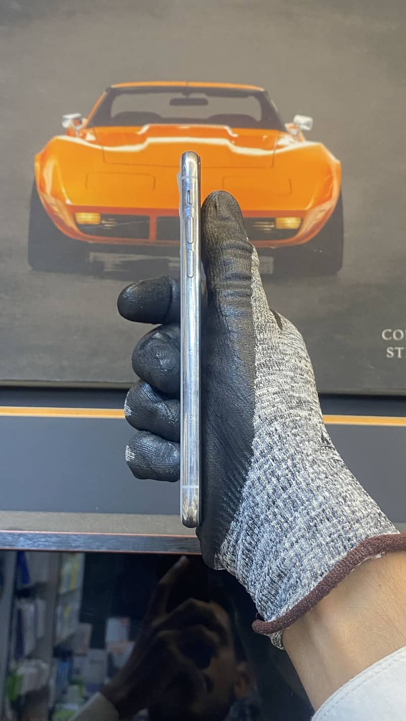 Apple iPhone X 1