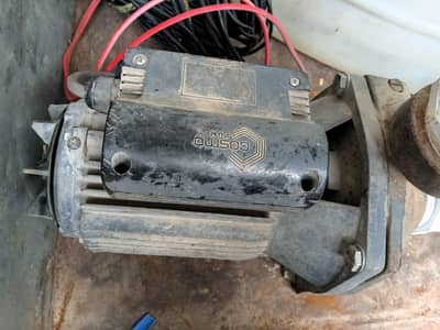 High suction motor pump