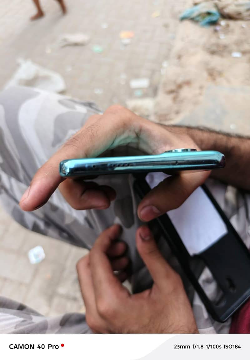 Tecno camon 40 5