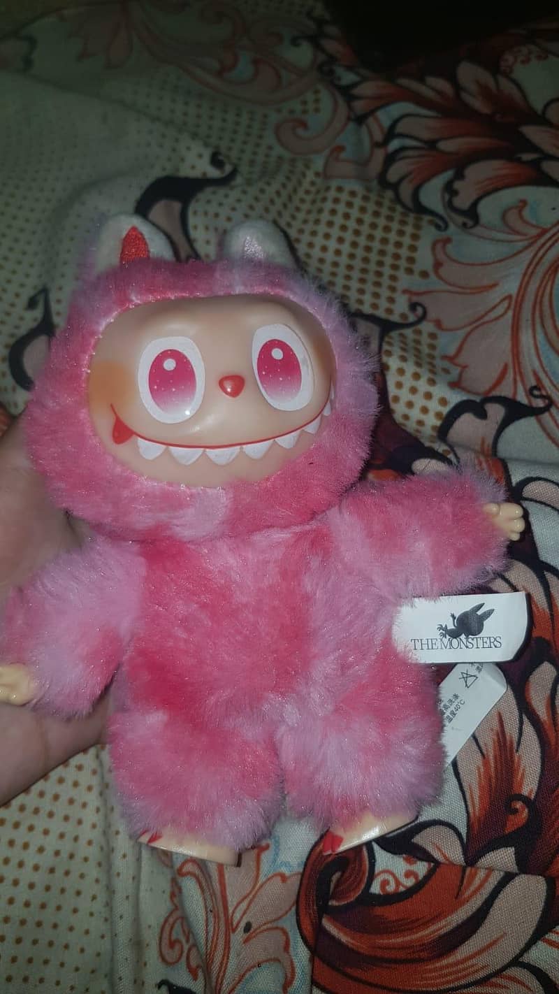 Labobo doll 0