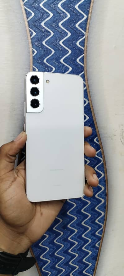 samsung s22 plus
