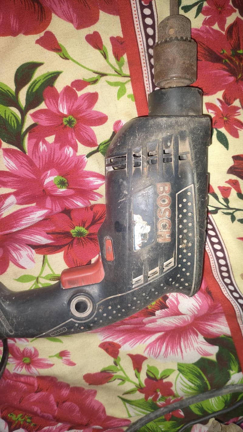 Bosch drill machine 0