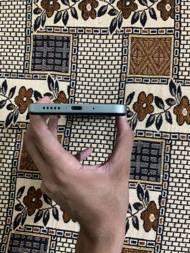 Xiaomi POCO C75 3