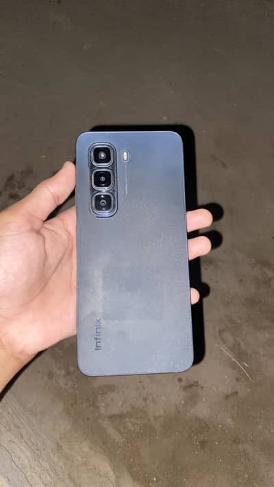Infinix hot 50 pro 10/10 condition