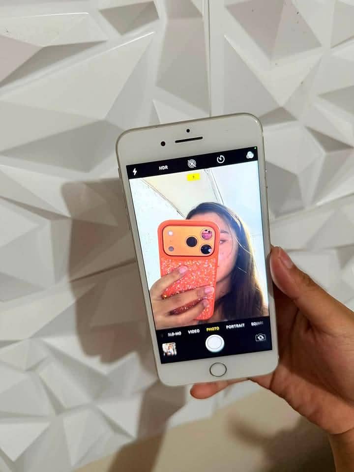 Apple iPhone 7 Plus 2