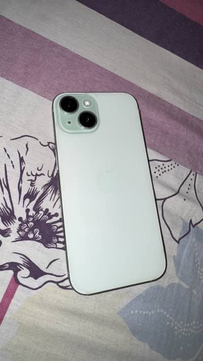 Apple iPhone 15