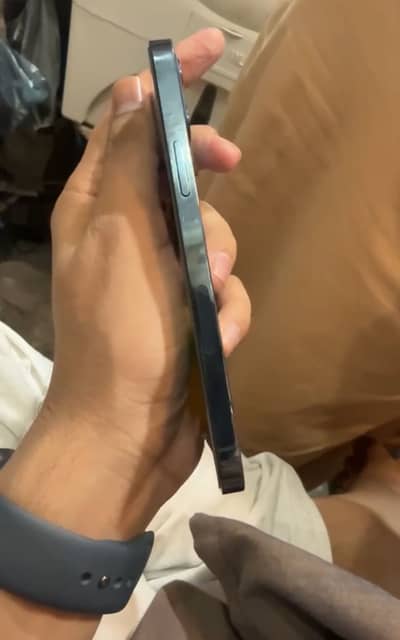 12pro 9/10 A 2 Z orignal