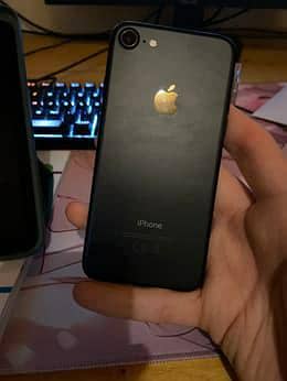 Apple iPhone 7 4gb 32gb water proof
