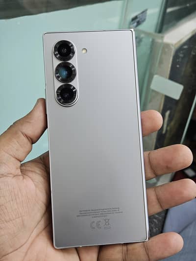 Samsung Z Fold 6 12/256GB non pta 4 month sim Time