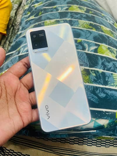 Vivo Y21