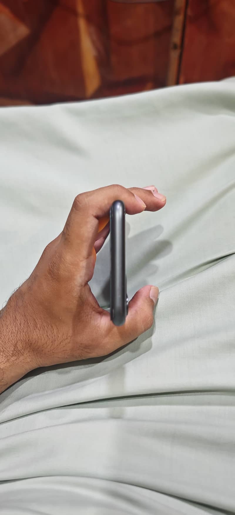 IPHONE 11 5