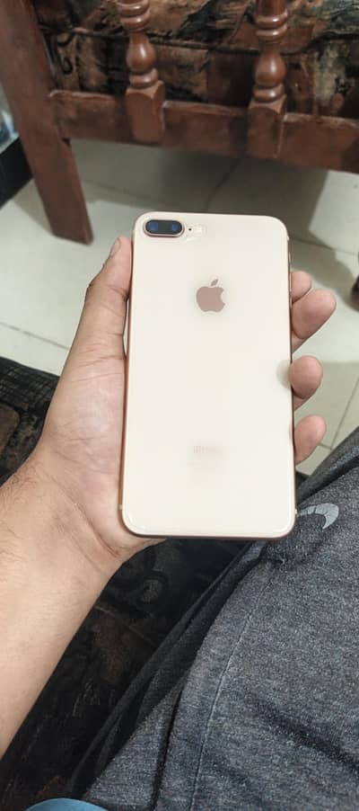 Apple iPhone 8 Plus