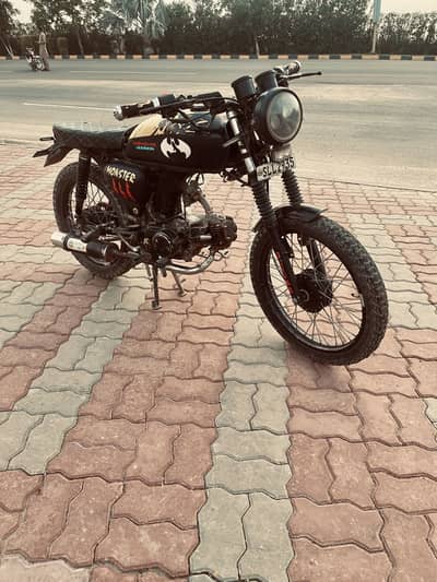 Cafe racer 70cc