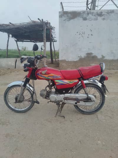 Honda CD 70 [ 2020 Model ] [ Engine Sealed ]