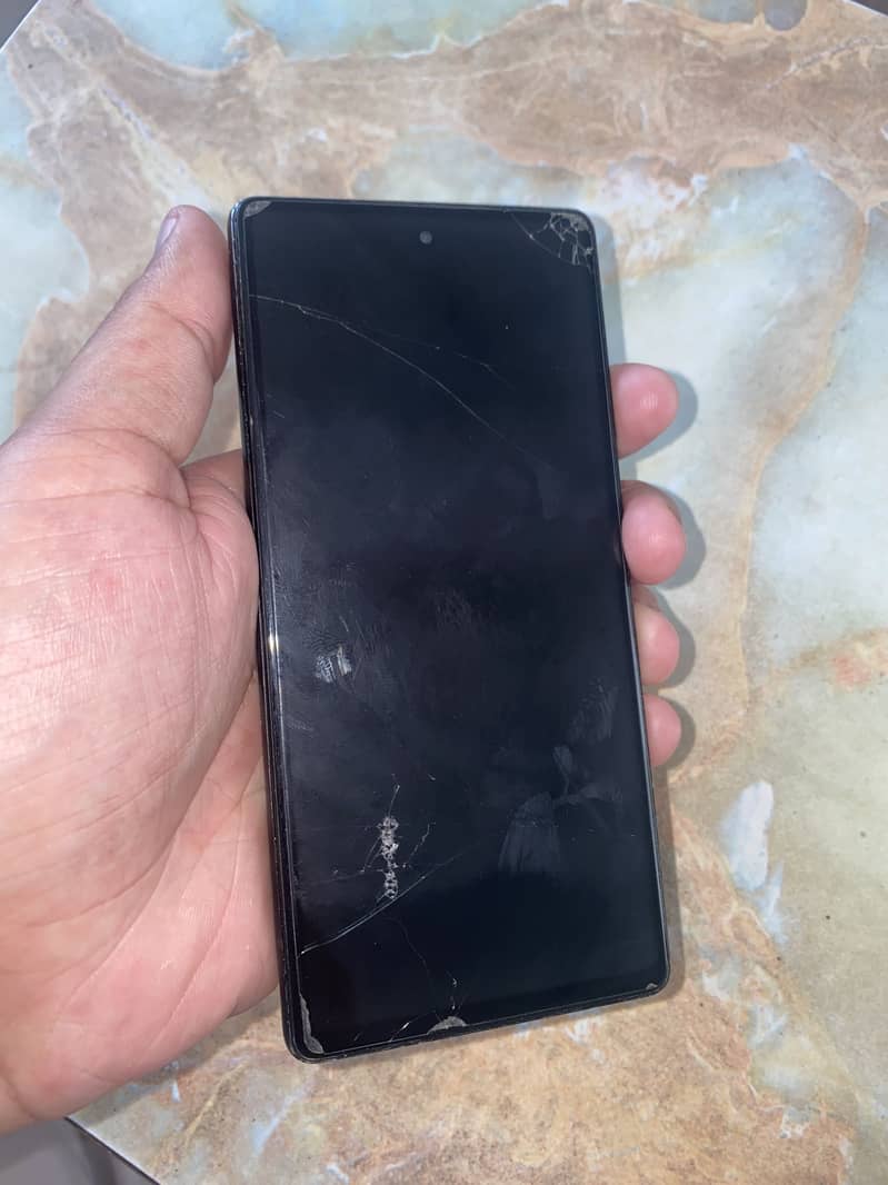 Google pixel 6a 4