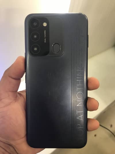 Tecno Spark 8C