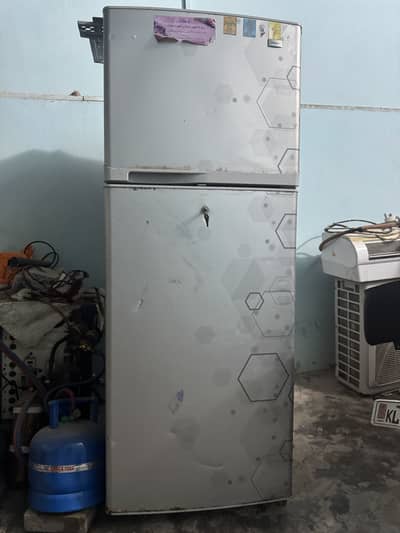 Haier medium size fridge