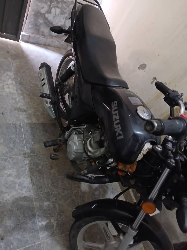 Suzuki 1