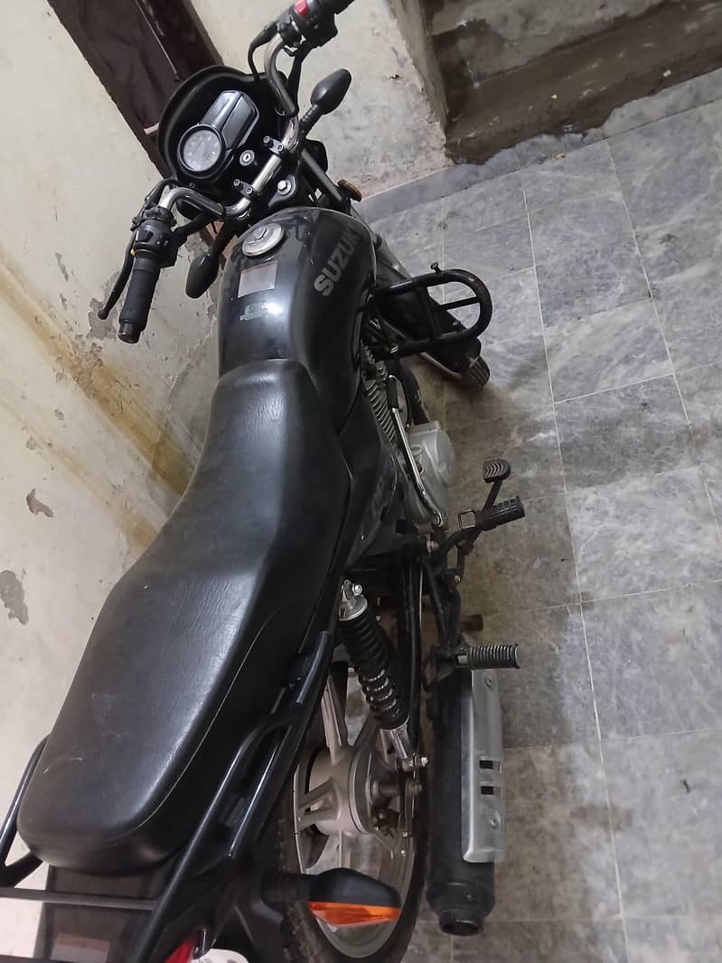 Suzuki 2