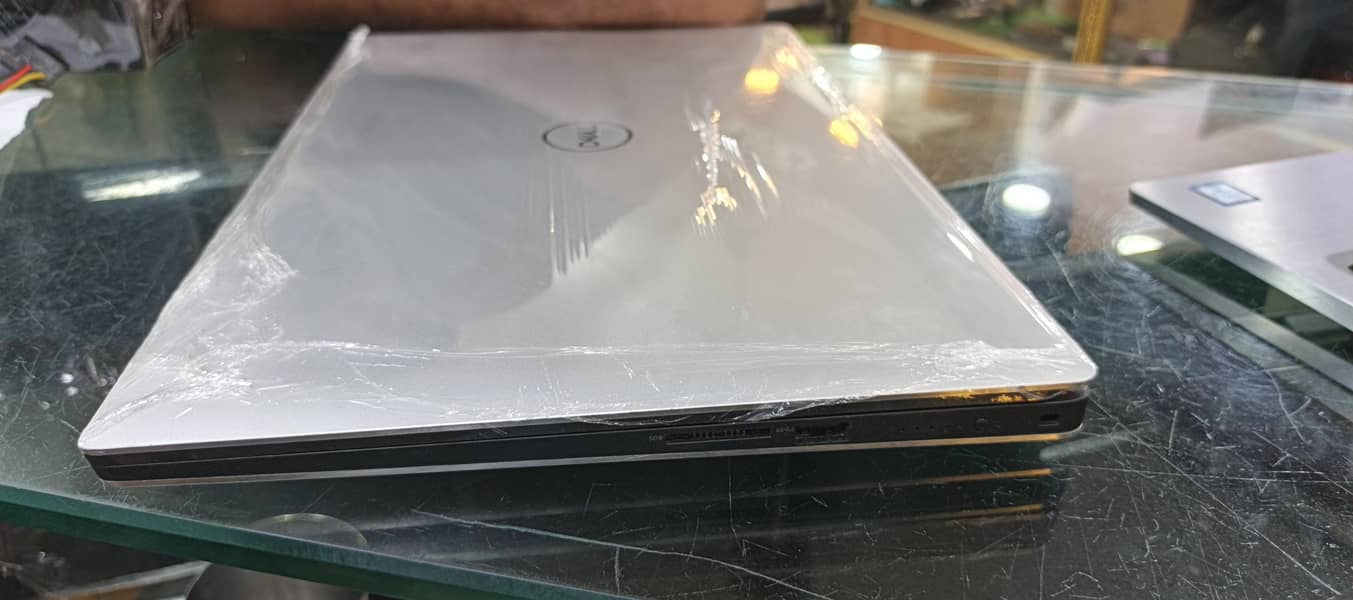 Dell precision 5530 3