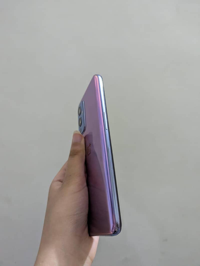 One Plus 9 4