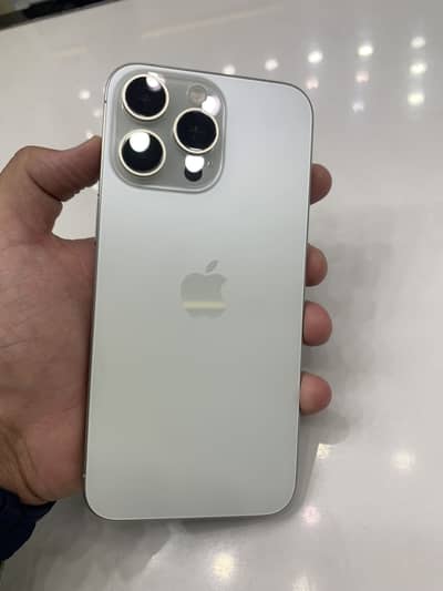 Apple iPhone 15 Pro Max