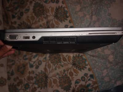latitude E6530