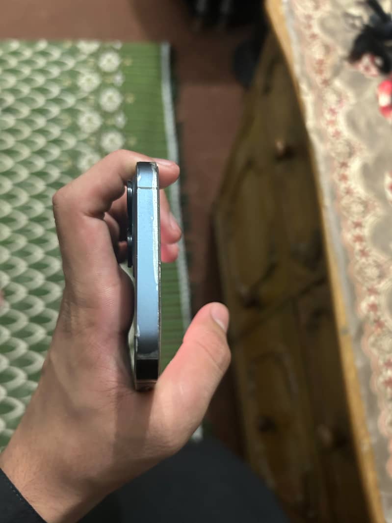 Iphone 12 pro max 6