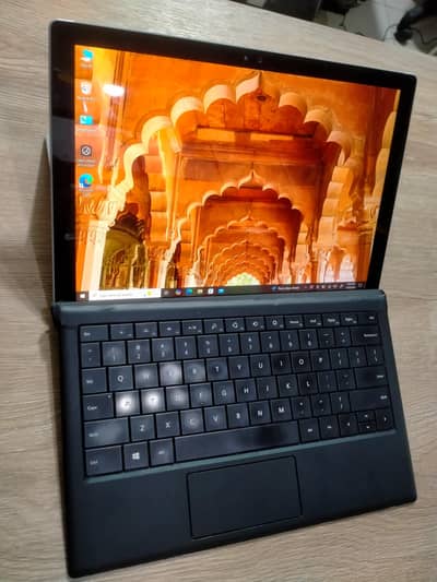 Microsoft Surface Pro 5 Intel Core i5 6th Gen 8GB Ram 256GB SSD