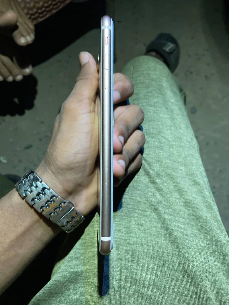 iphone 8 plus 3