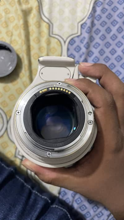 70 200 mm canon lens used final price 50000