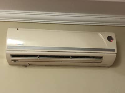 Ac 1.50 ton