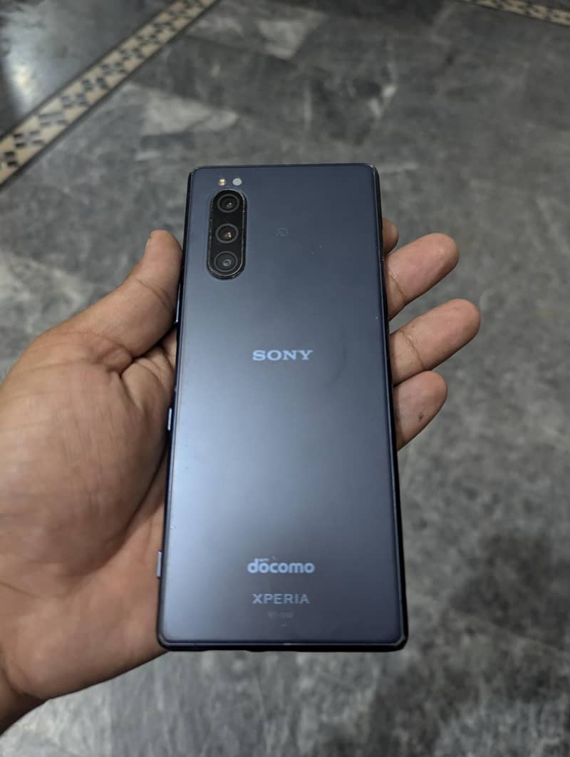 Sony 5 0