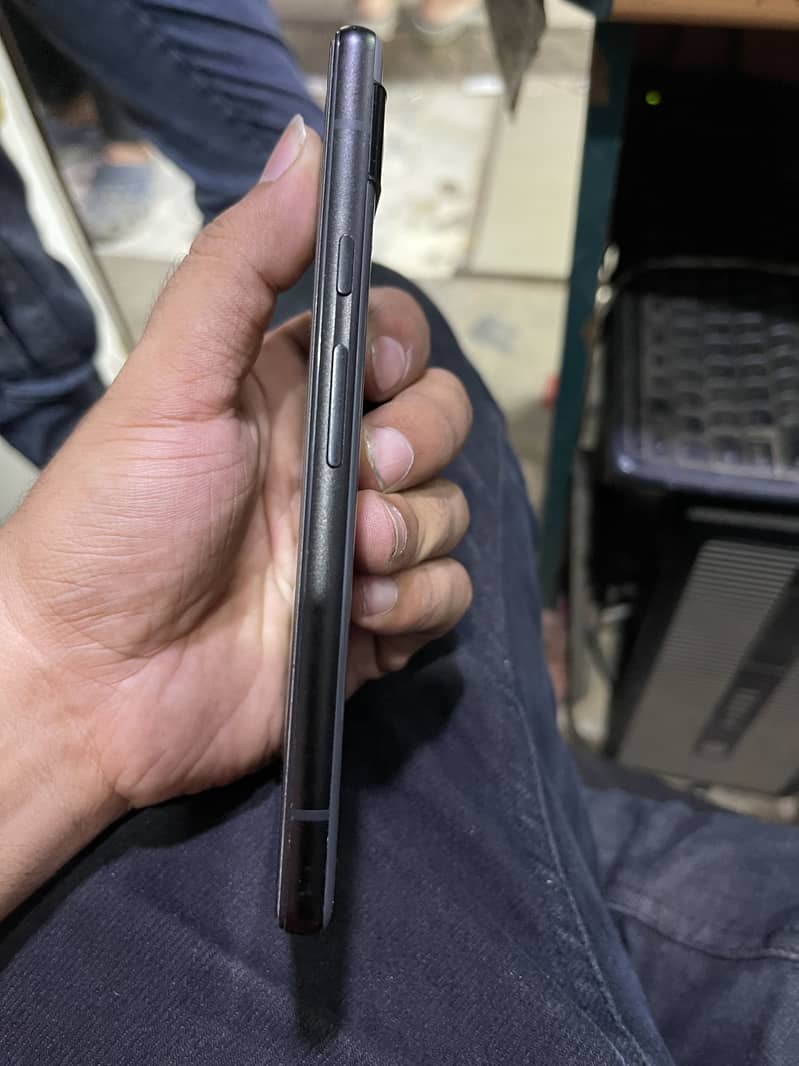 Pixel 6a 1