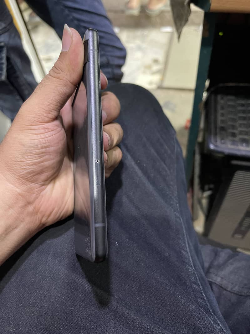Pixel 6a 4