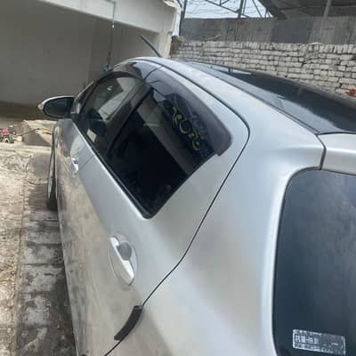 Toyota Vitz 2011