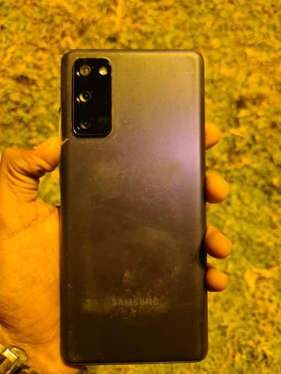 Samsung Mobile S20 FE non pta / no dot no shade no line.