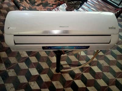 Kenwood 1 Ton Heat and Cool