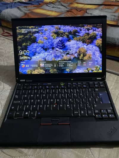 Lenovo laptop urgant of sell