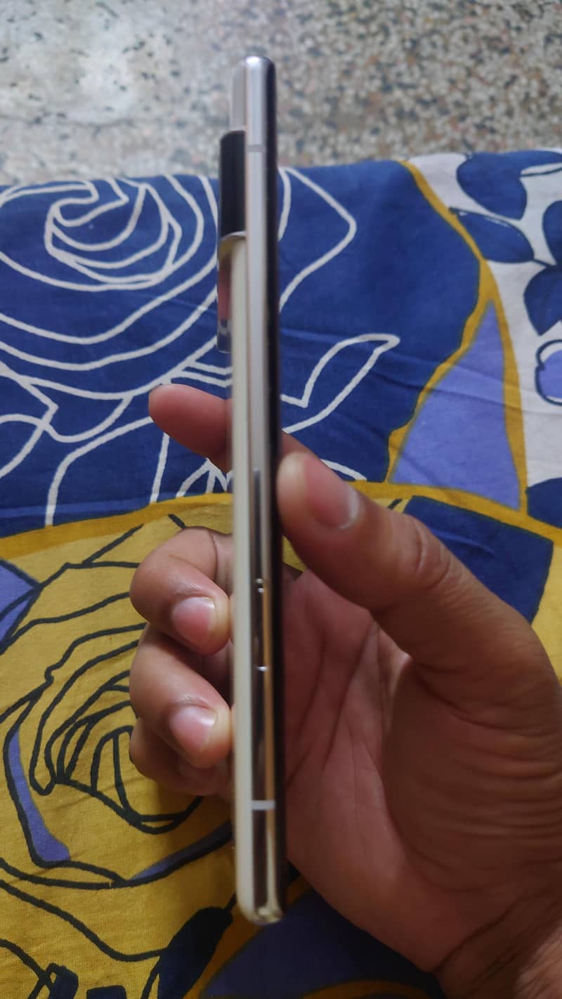 Google pixel 6 pro 2