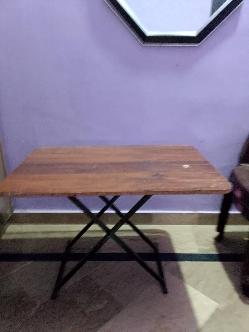 study table 0