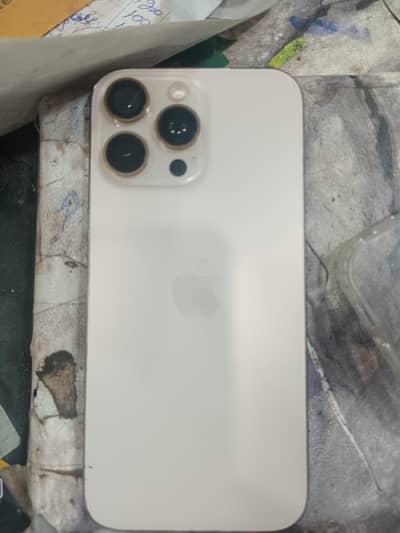 Apple iPhone 16 Pro Max