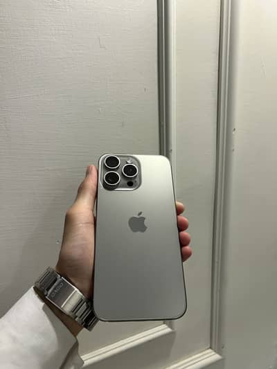 Apple iPhone 15 Pro Max 1Tb