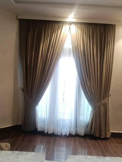 Curtains (Pardy)