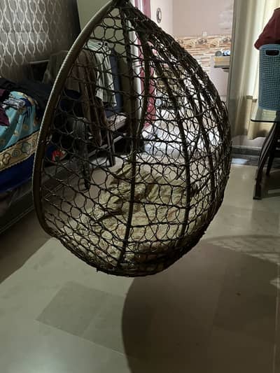 Title: Heavy-Duty Iron Outdoor Porch Swing / Bed Room Chairs